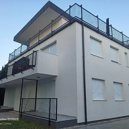 Azurro Apartment Siofok